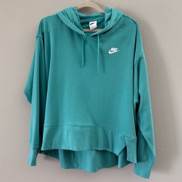 Nike Tops - Nike Women's Aqua Pullover Hoodie